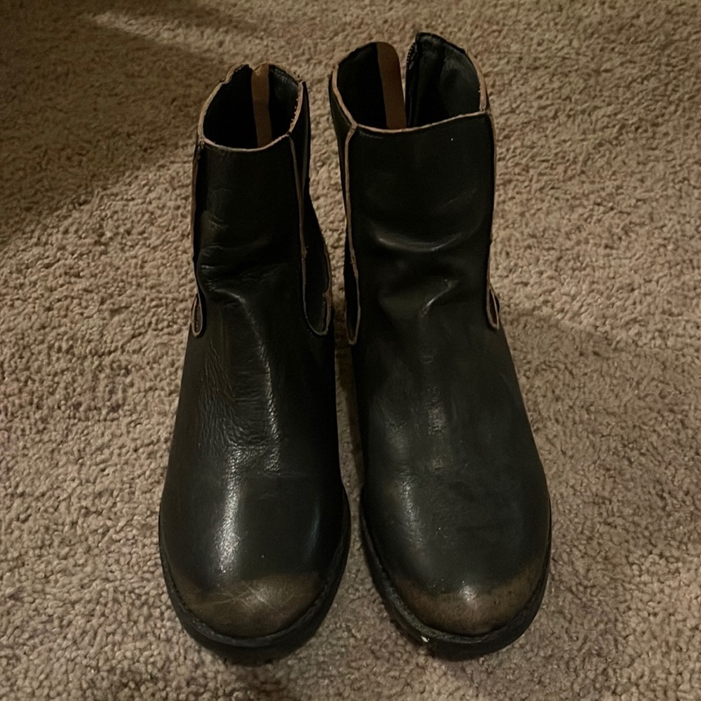 Leather booties